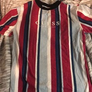 Men’s Guess shirt